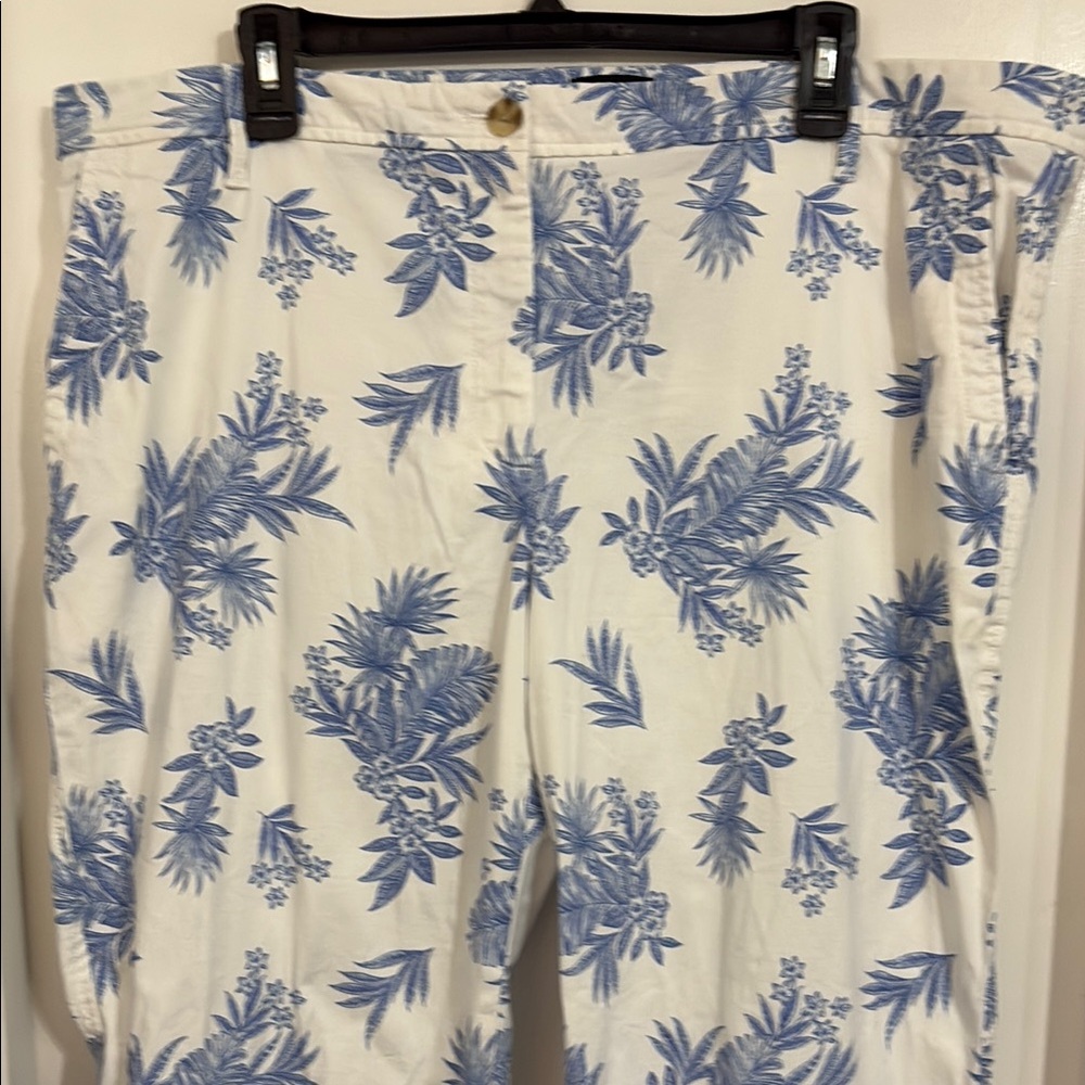 Talbots Blue Floral Print Trousers - 16W- Relaxed Chino
